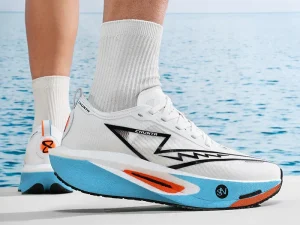 Running Shoes Carbon Board Speciality Marathon Men Sports Breathable Lightweight   Rebound Anti Slip Couple Running Shoes 2